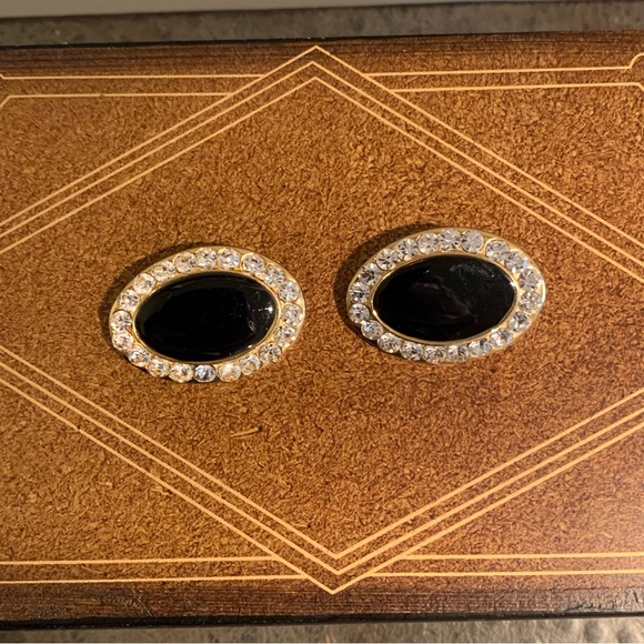 Shoe Clips - Picture 2 of 7